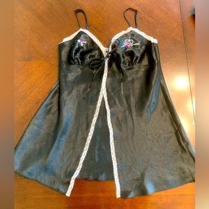 Vintage Y2K Black Victoria’s Secret Tie Front Nightie Chemise Night Gown